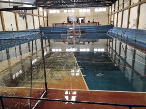 gimnasio 12 de octubre inundado